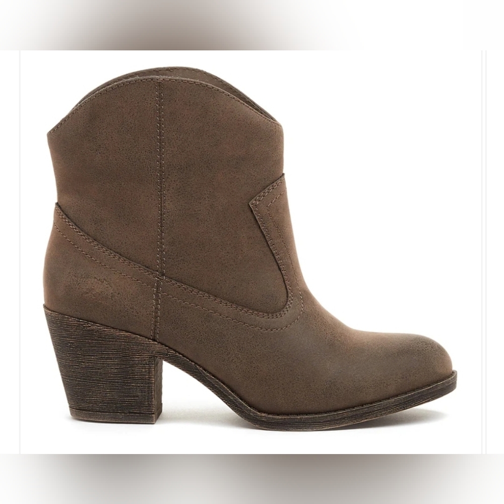 Rocket dog women's size 11 Soundoff Vintage Boot